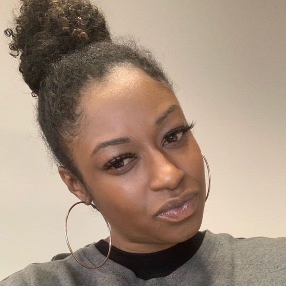 Meet your Posher, Tonisha - Picture 7 of 8